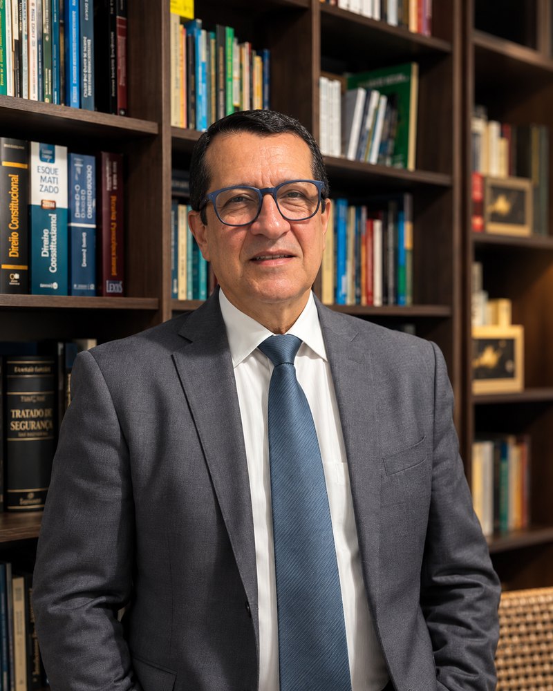 Prof. Wilson Barreto Leite, advogado e professor de Direito Constitucional